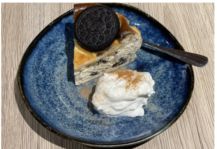 ▼クッキークリームチーズケーキ